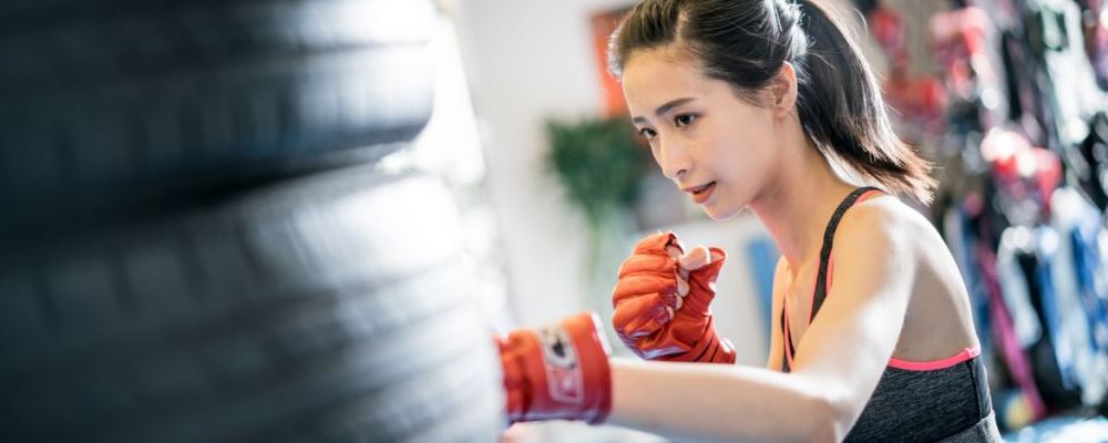 女性月经来之前少量出血是什么原因-泉州妇科医院哪家比较好(图2) 月经来之前少量出血是怎么回事 月经来之前出血要注意什么 女性月经来之前有什么症状